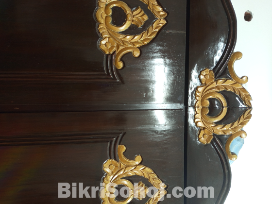 চার পার্টের আলমারি